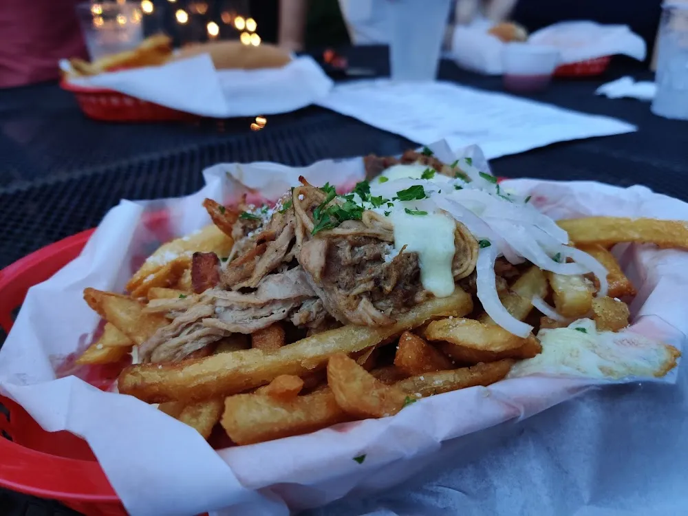 Mojo Pork Poutine